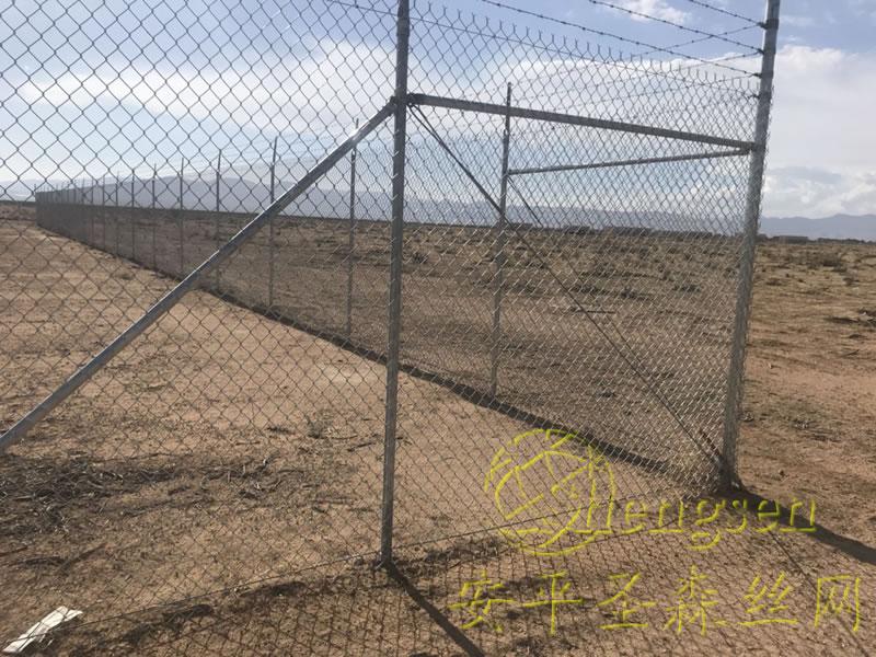 勾花網(wǎng)廠家 勾花網(wǎng)廠家