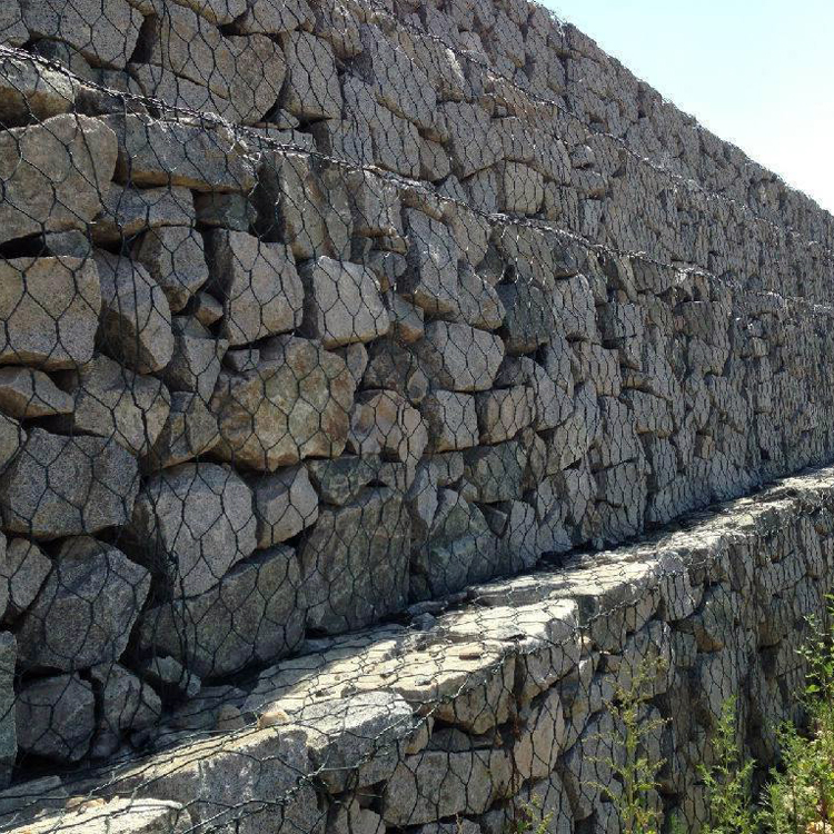 鉛絲石籠網(wǎng)使用前要做好準備工作